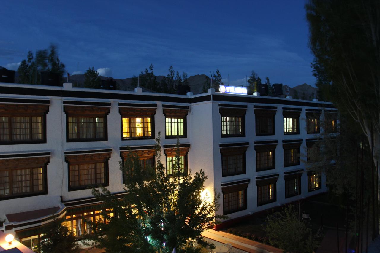 Mandala Hotell Leh Exteriör bild