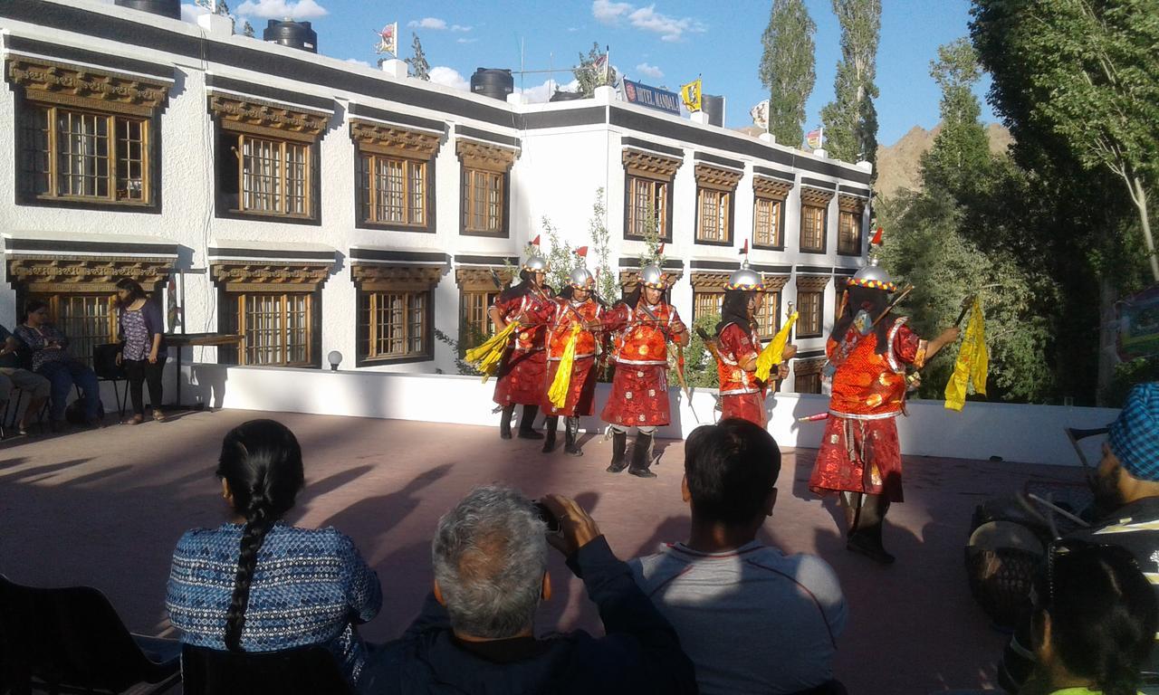 Mandala Hotell Leh Exteriör bild
