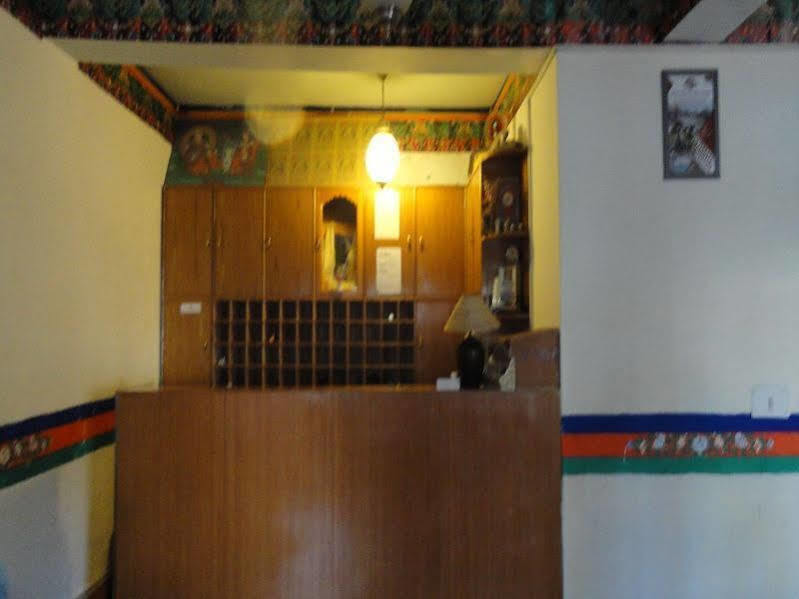Mandala Hotell Leh Exteriör bild